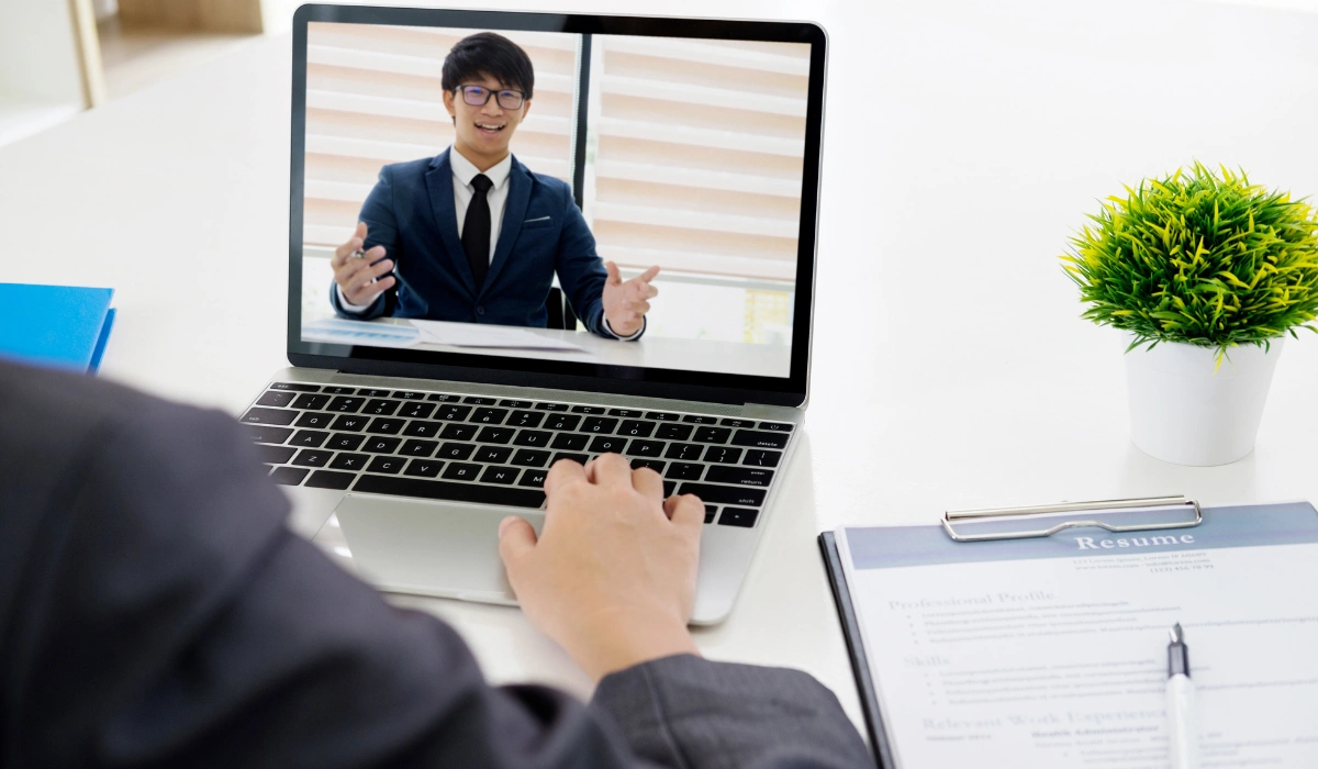 One-Way Video Interview: Used By Smart HR Professionals