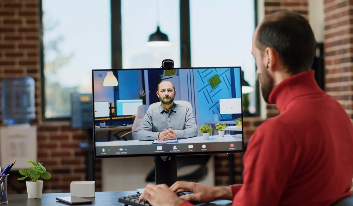 What is a One Way Video Interview? Guide for Recruiters