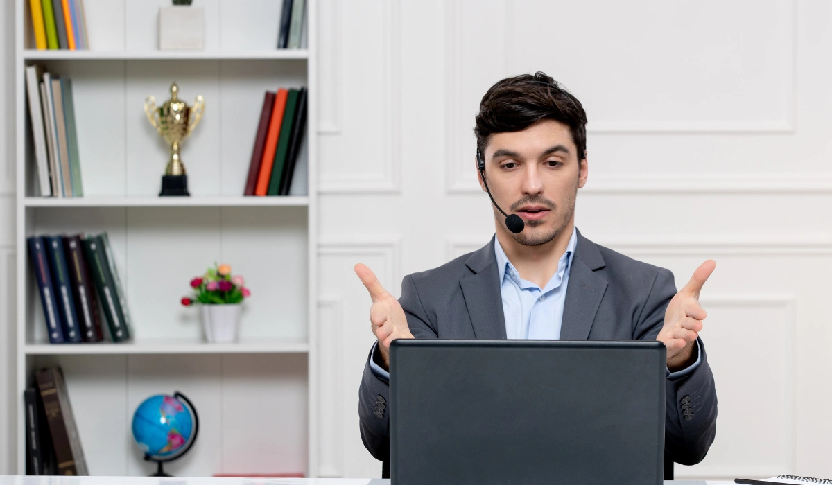 How Can You Reduce Bias in One-Way Video Interviews?